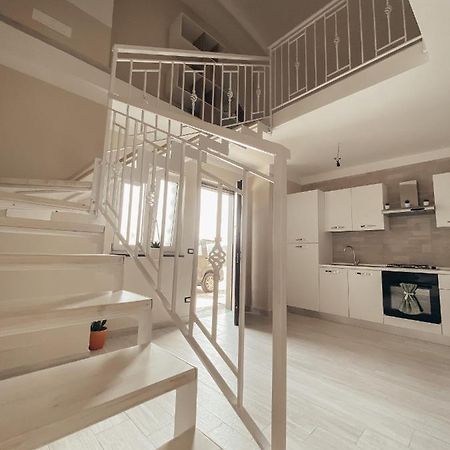 Dea Apartment Торре-Аннунциата Экстерьер фото